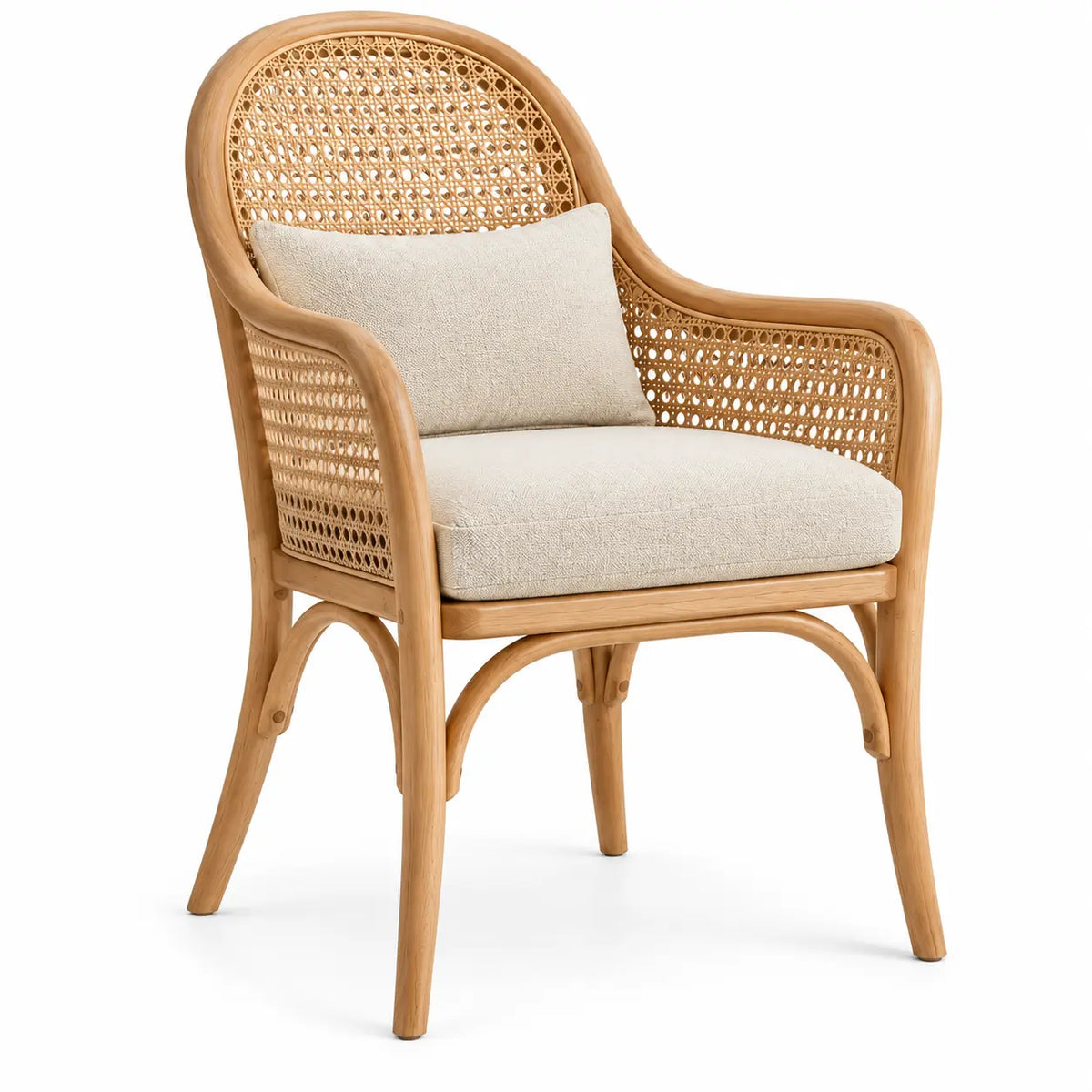 Sillón con estructura abierta con detalles de entramado, beige y marrón